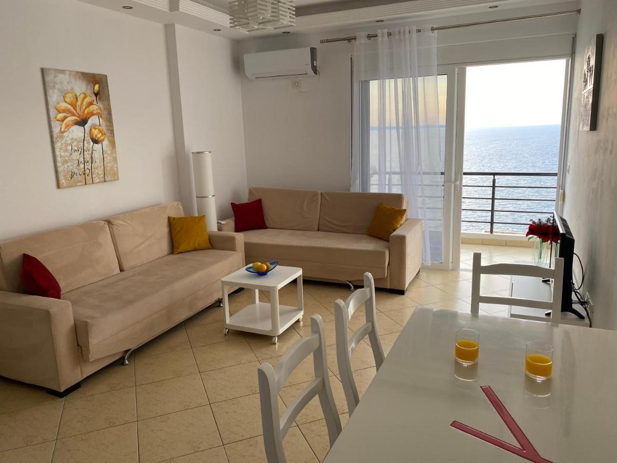 Apartment With Huge Sea View Balcony Saranda Kültér fotó