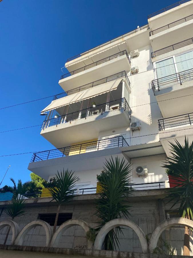 Apartment With Huge Sea View Balcony Saranda Kültér fotó